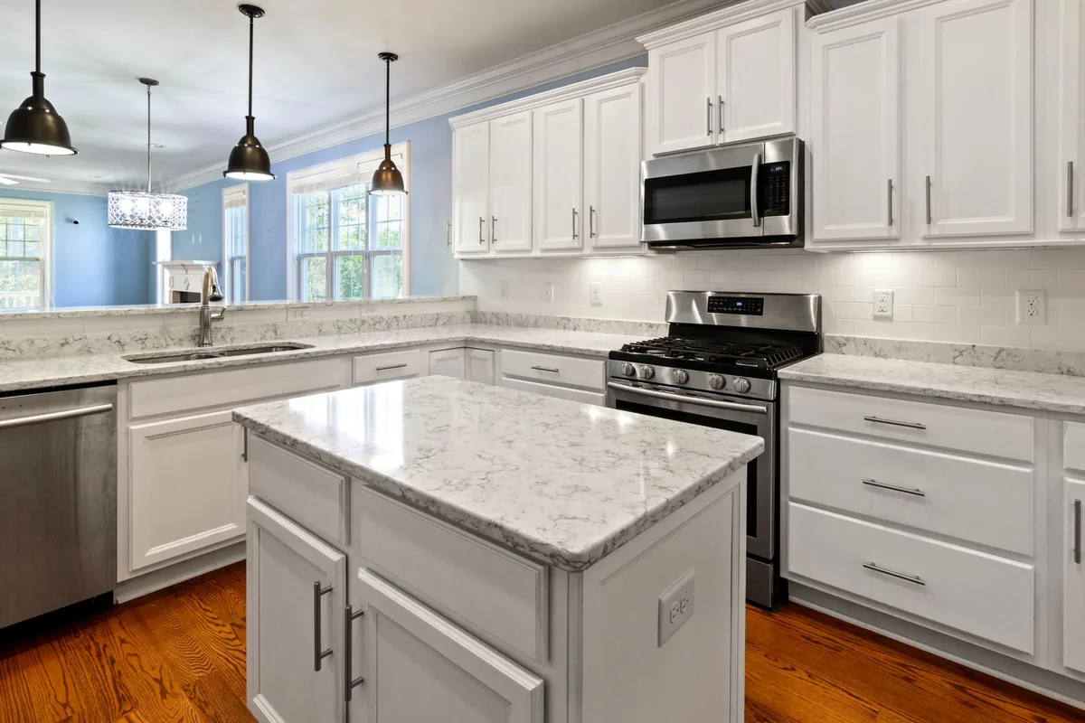 Filth & Squalor Cleanup in Jacksonville North Estates, Jacksonville, FL